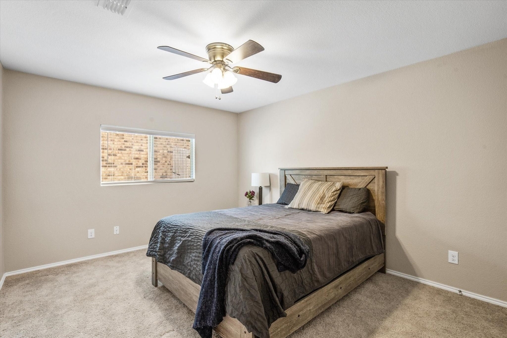 2929 Spotted Fawn Drive - Photo 18