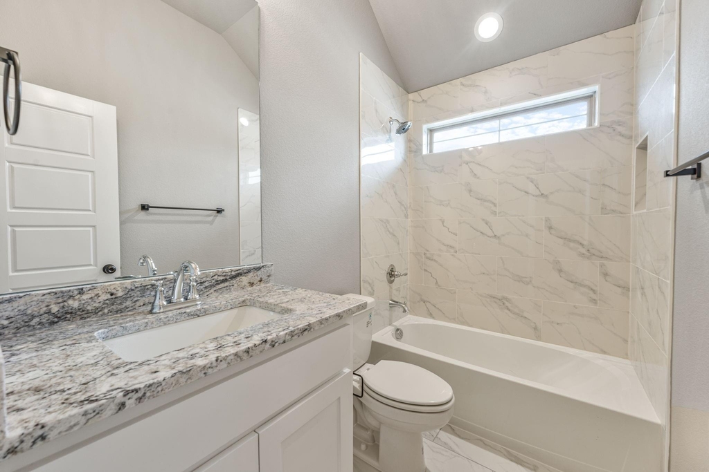 102 Clover Circle - Photo 4