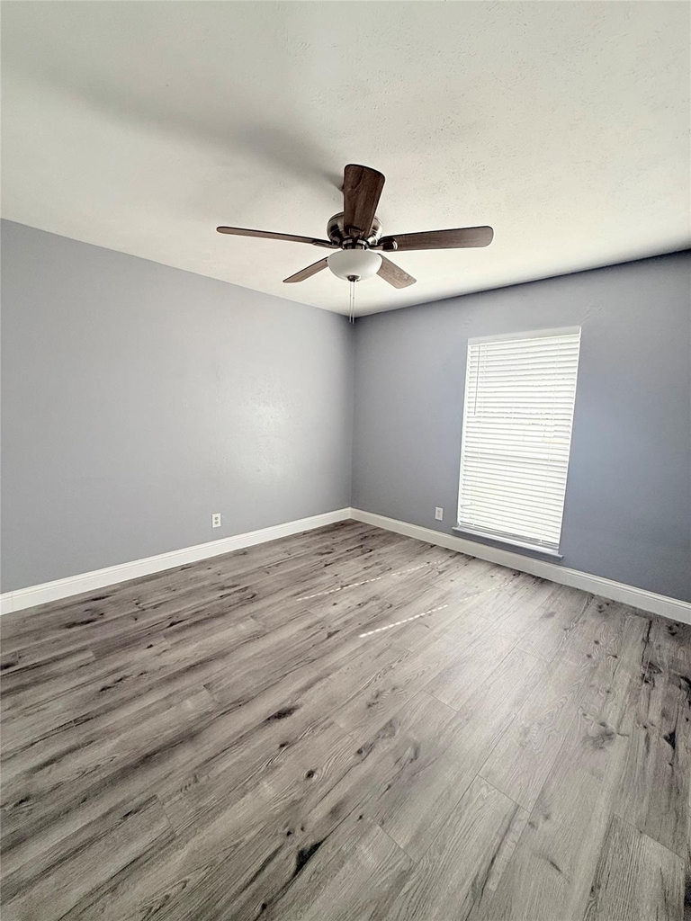 4817 Sprucewood Lane - Photo 7