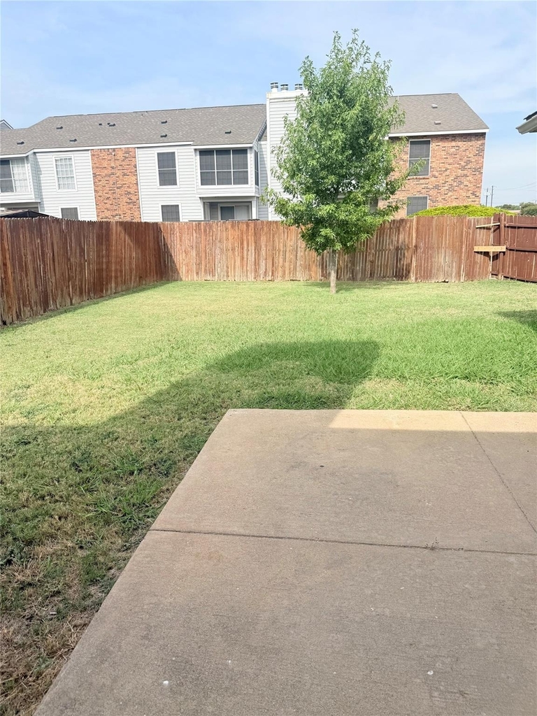 4817 Sprucewood Lane - Photo 14