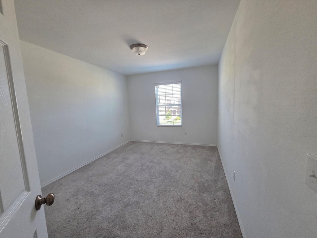 837 Breakwater Drive - Photo 11