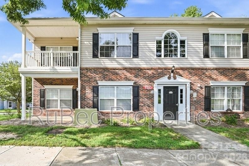 21136 Kimbrough Lane - Photo 0