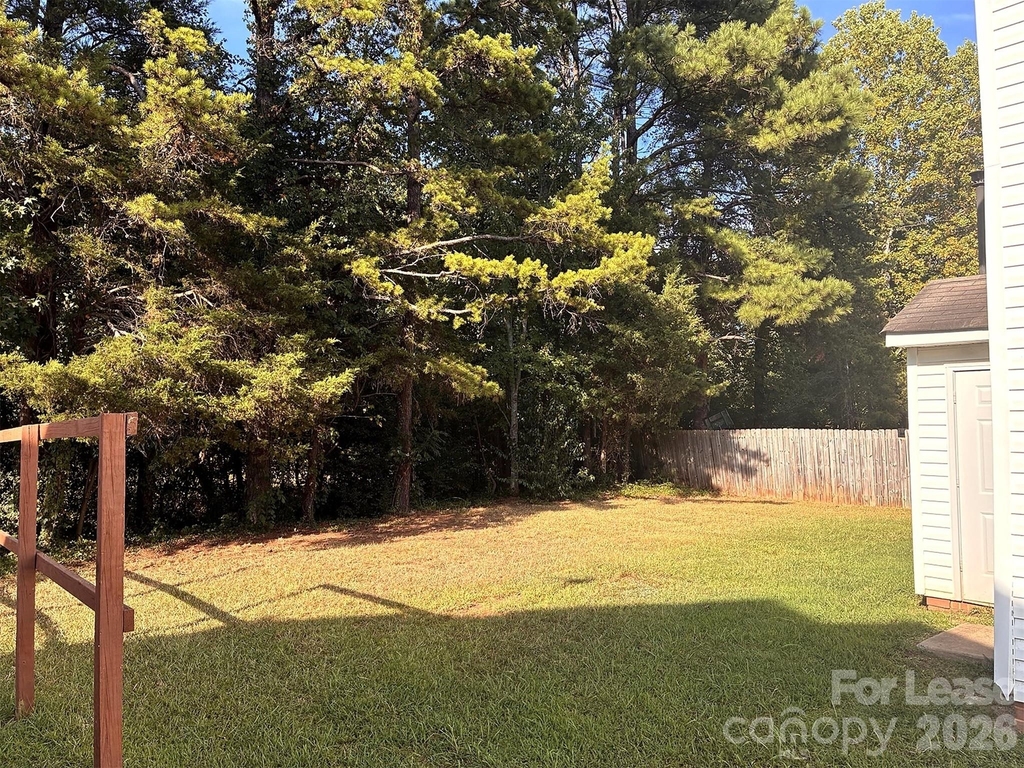 10440 Wilson Glen Drive - Photo 7