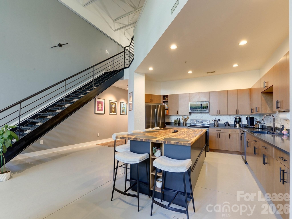 935 Westmere Avenue - Photo 12