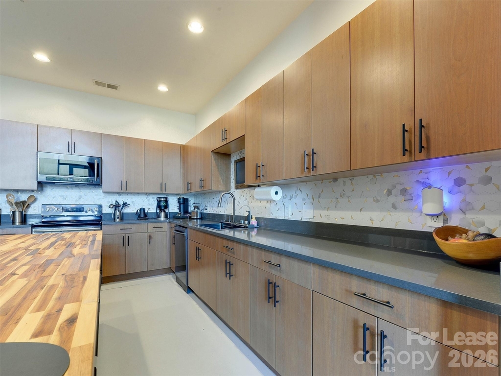 935 Westmere Avenue - Photo 13