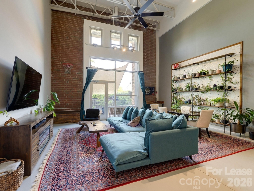 935 Westmere Avenue - Photo 18
