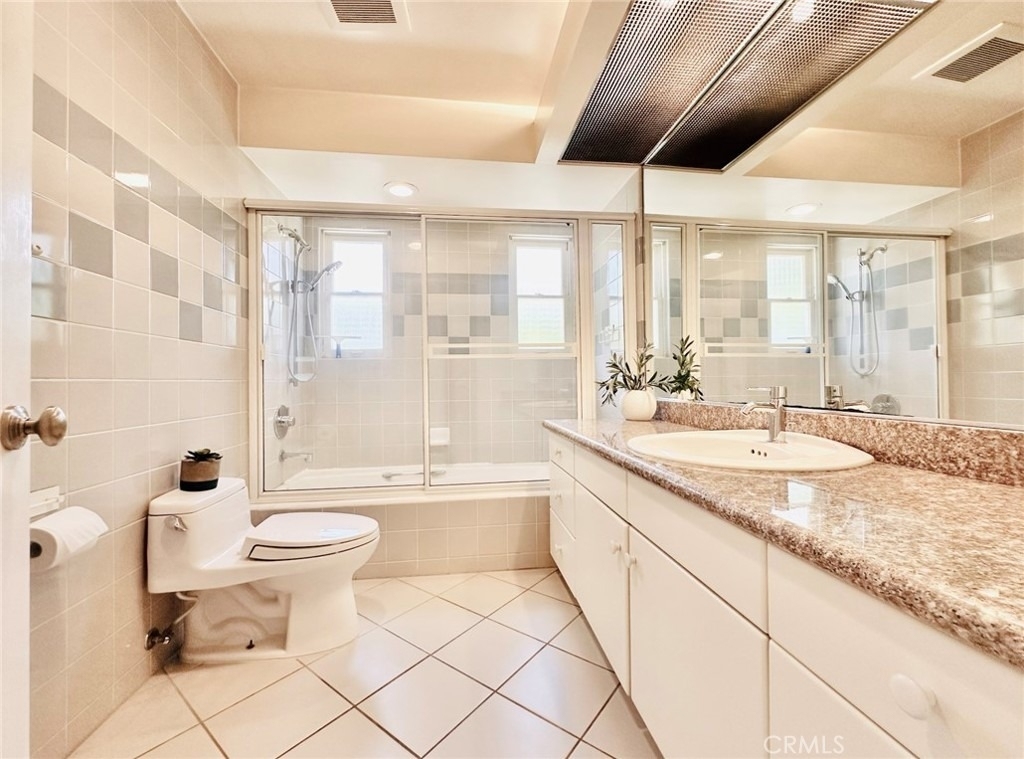 1558 Wembley Road - Photo 14