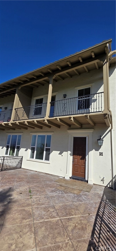 827 Terrace E - Photo 2