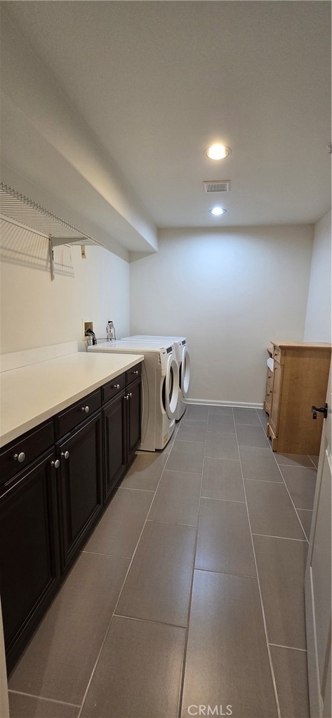 827 Terrace E - Photo 26