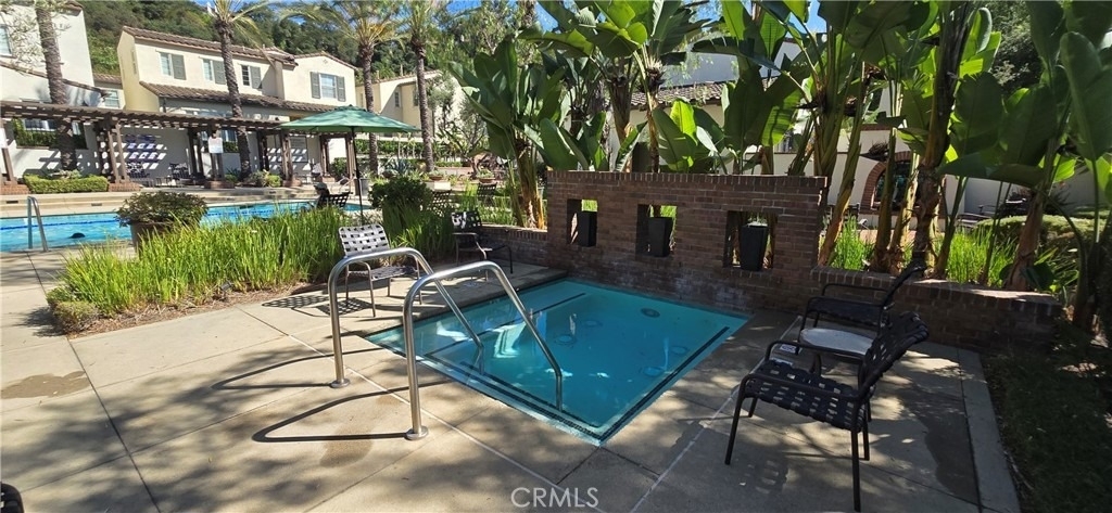 827 Terrace E - Photo 33