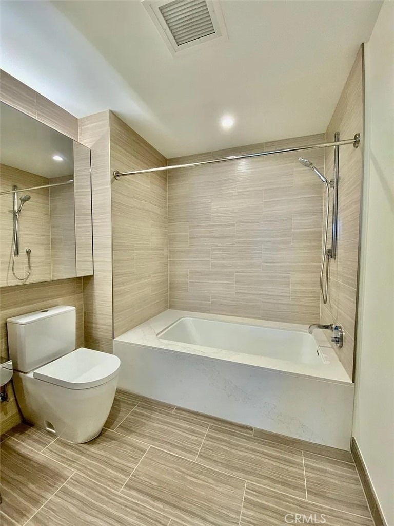 877 Francisco Street - Photo 16