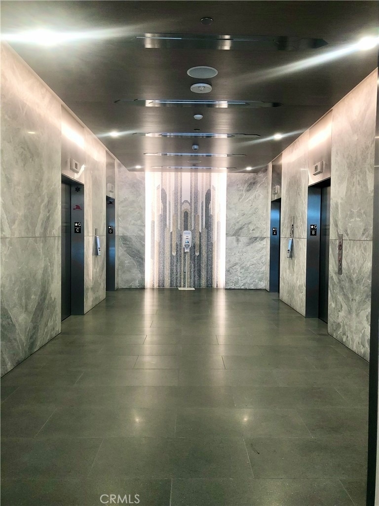 877 Francisco Street - Photo 5