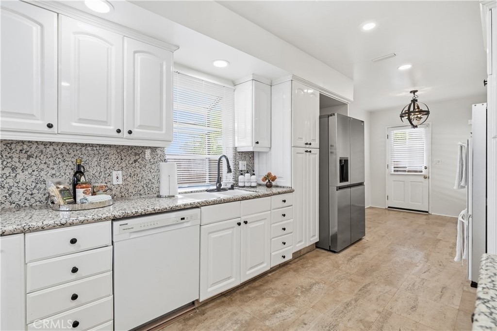 10832 Huston - Photo 13