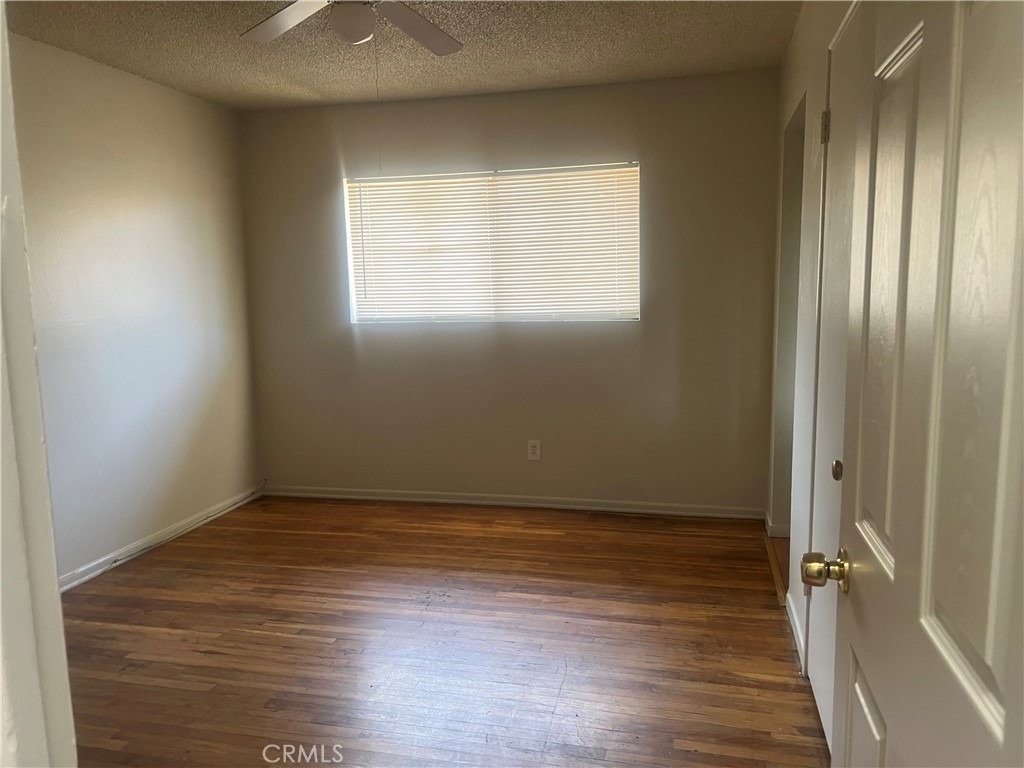 44302 Kirkland Avenue - Photo 3