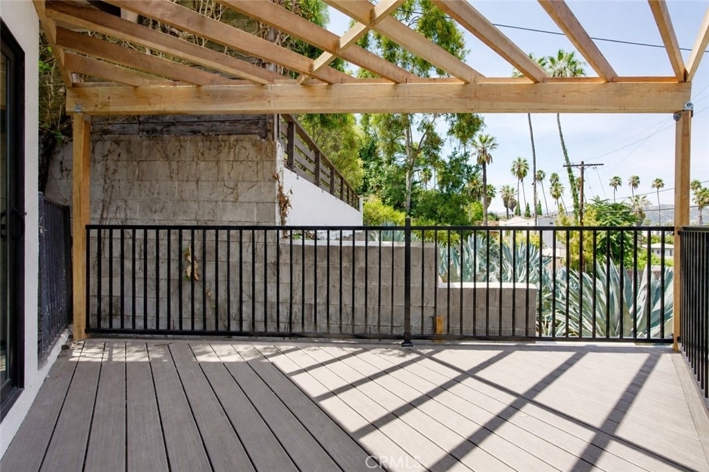 3434 Larissa - Photo 15