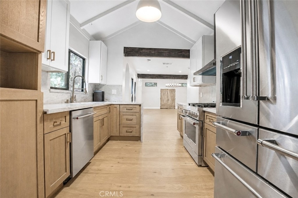 3432 Larissa - Photo 7