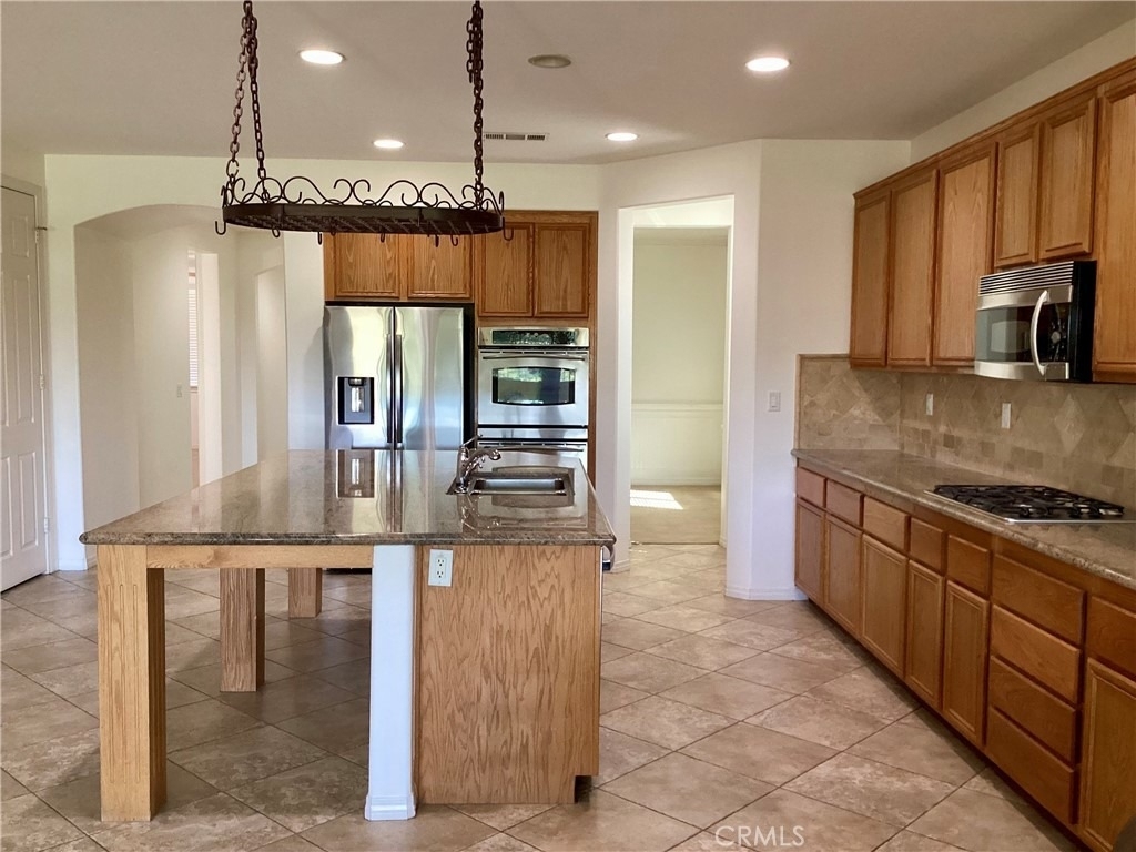 3643 Mountain Shadows Court - Photo 5