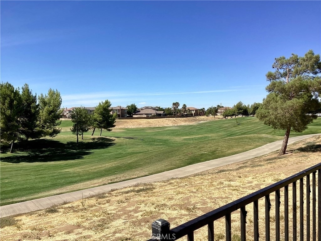 3643 Mountain Shadows Court - Photo 20