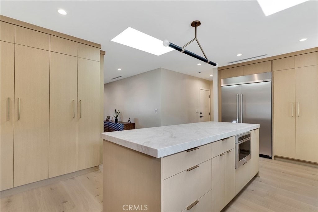 19160 Olympia Street - Photo 15