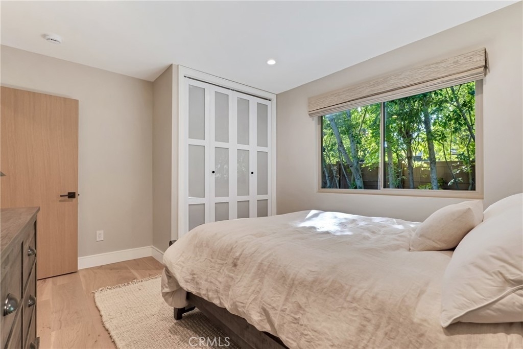 19160 Olympia Street - Photo 33