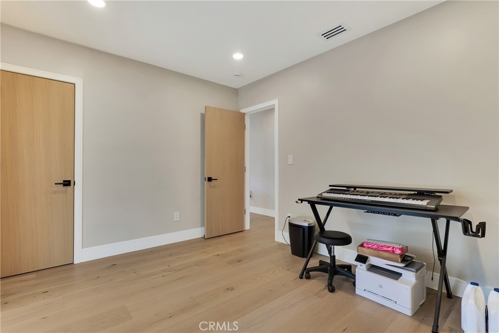 19160 Olympia Street - Photo 40