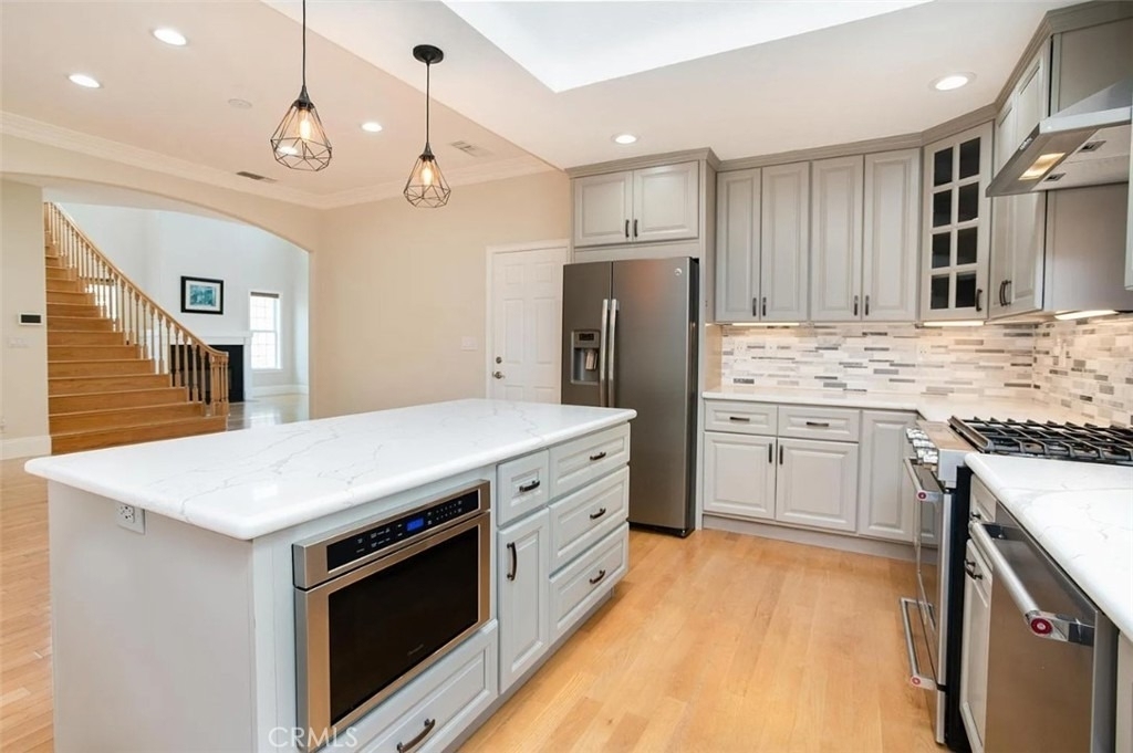 635 Bungalow Drive - Photo 8