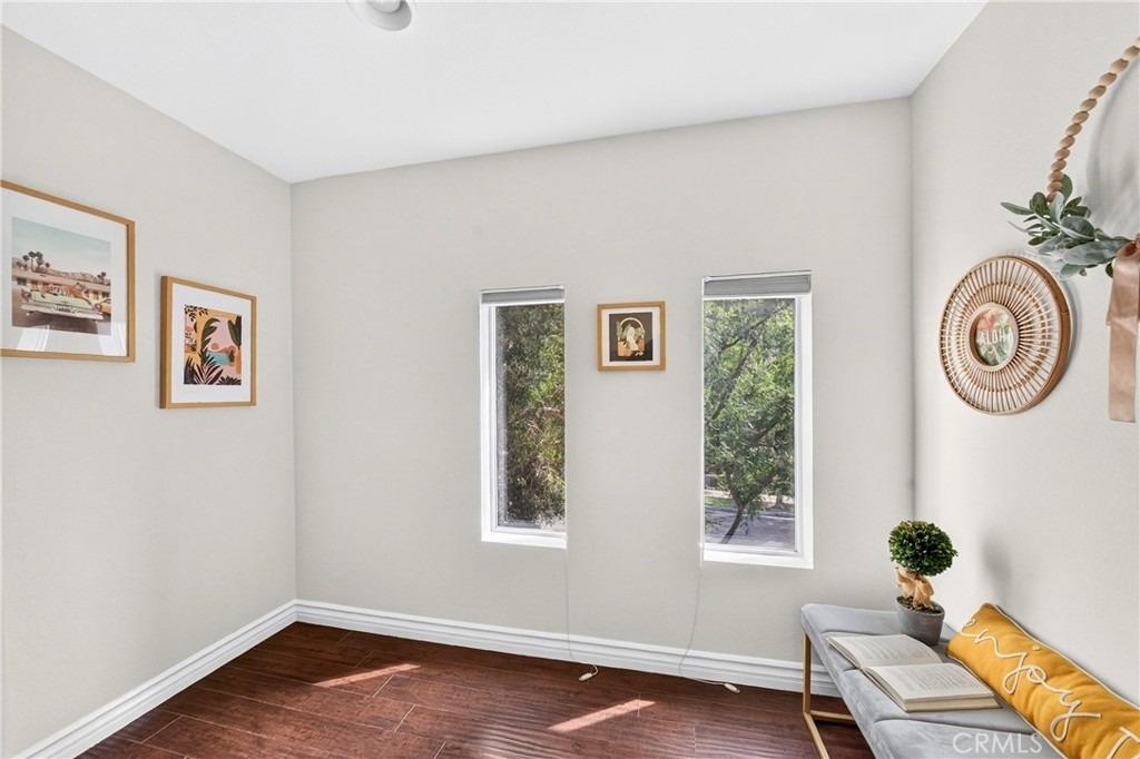 2256 Clark - Photo 6