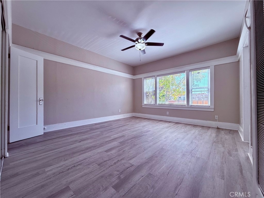 406 Linden Avenue - Photo 2