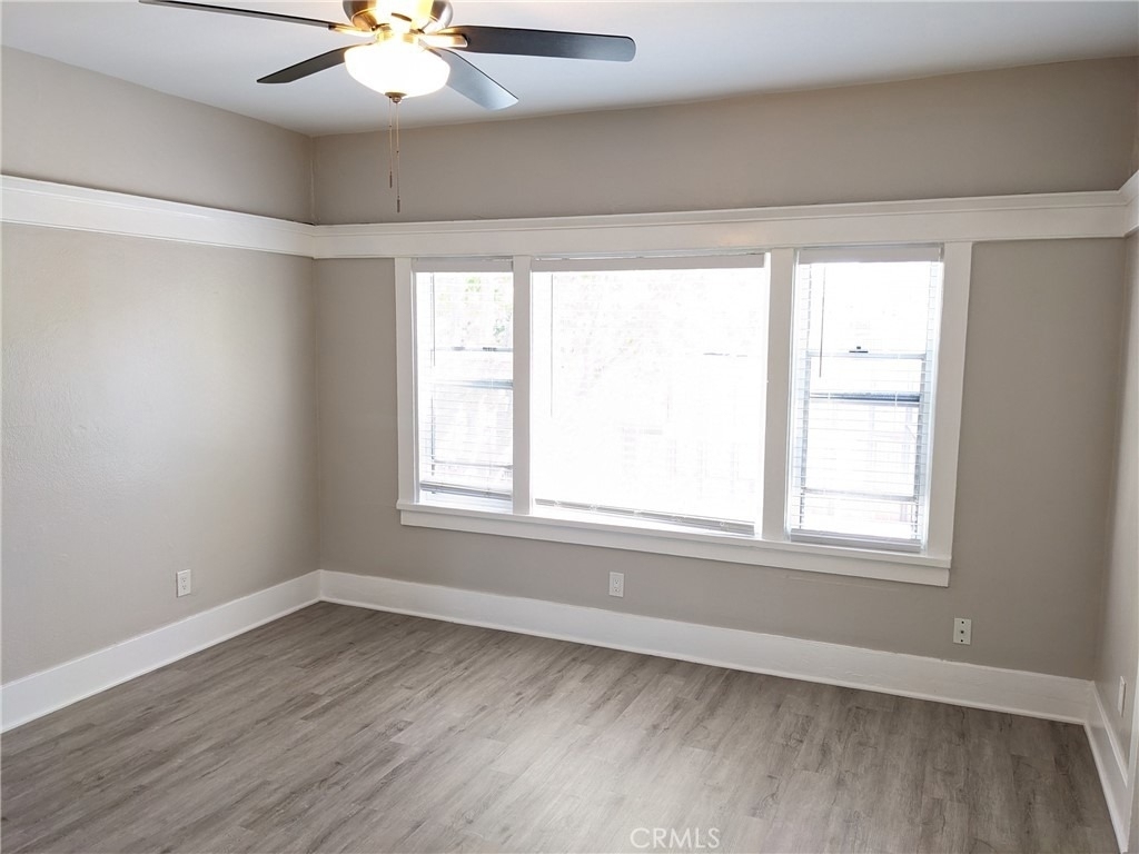 406 Linden Avenue - Photo 1