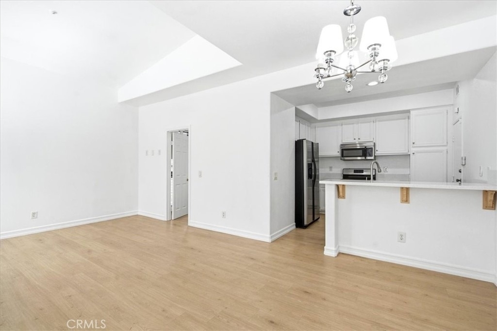1473 Holcomb - Photo 5