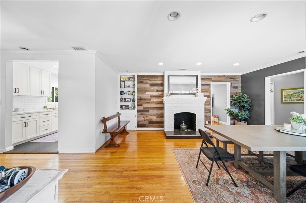 7323 W 91st - Photo 2