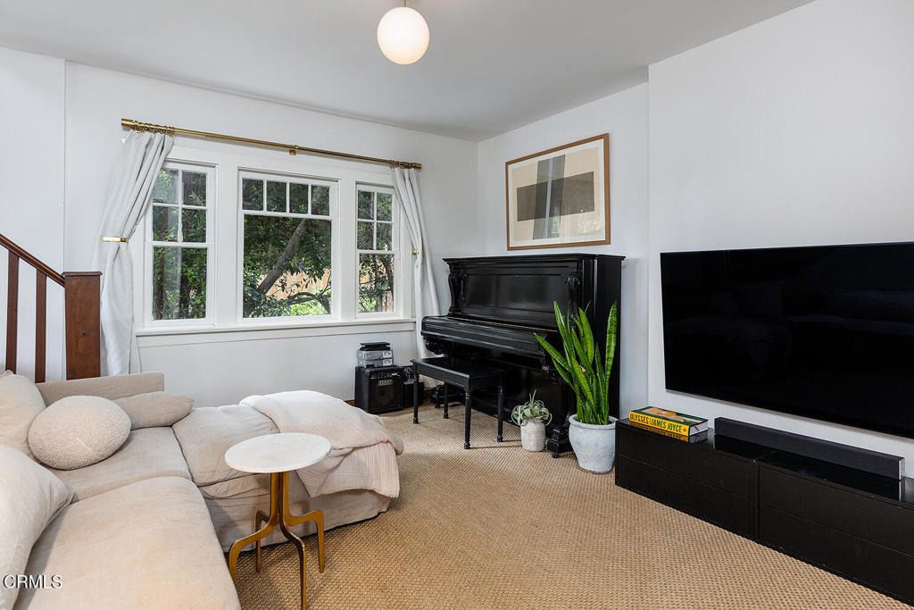 4195 York Boulevard - Photo 10