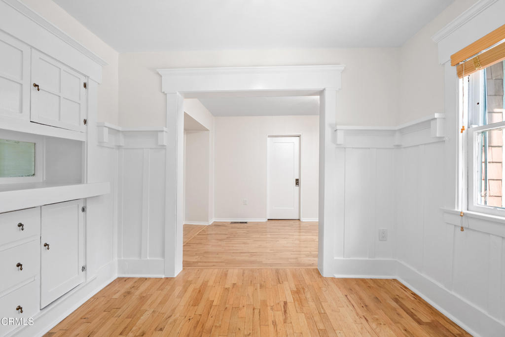2026 Laurel Canyon Boulevard - Photo 4