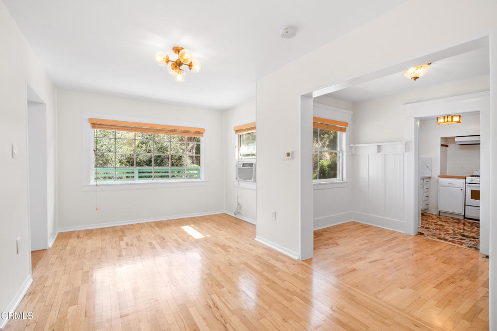2026 Laurel Canyon Boulevard - Photo 2