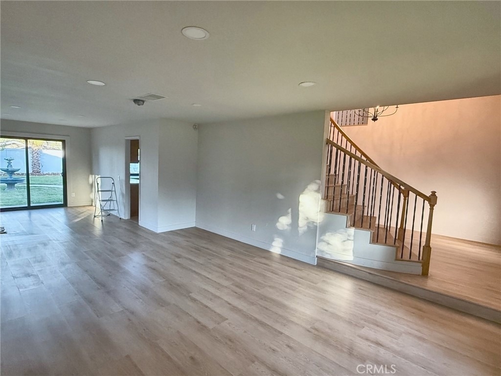 1893 S Starfire - Photo 4