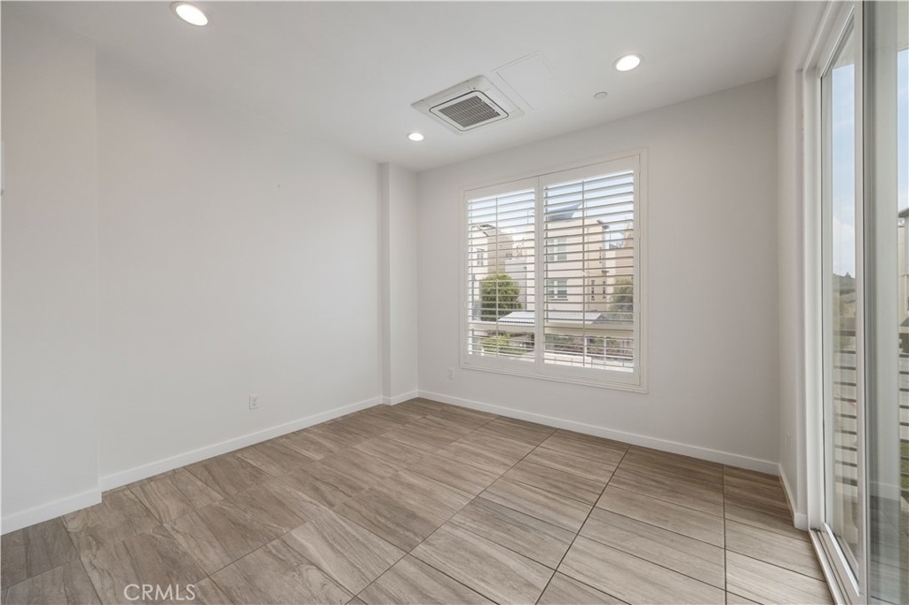 2138 Bella Court - Photo 11
