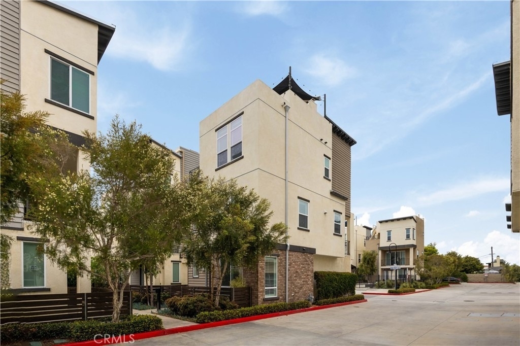 2138 Bella Court - Photo 1