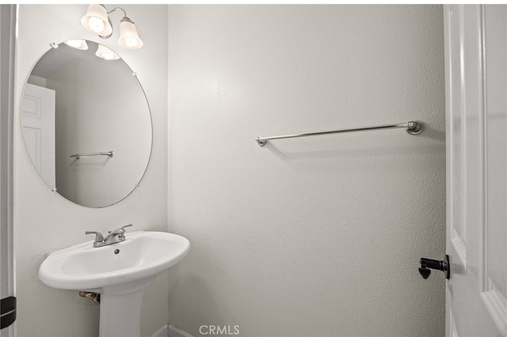 15 Ballard - Photo 14