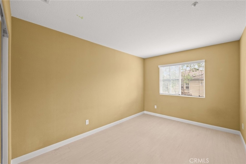 15 Ballard - Photo 20