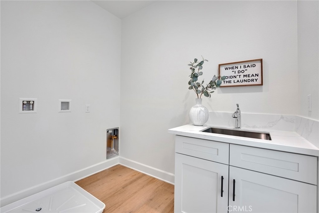 3167 Morningfield Dr - Photo 9