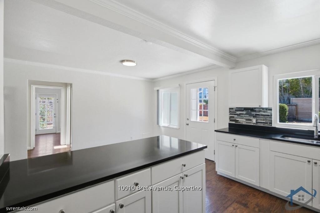 10010 Bret Avenue - Photo 4