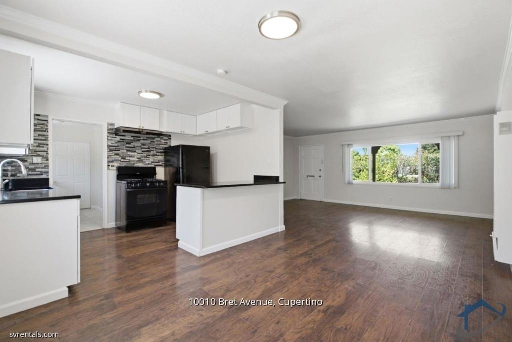 10010 Bret Avenue - Photo 1
