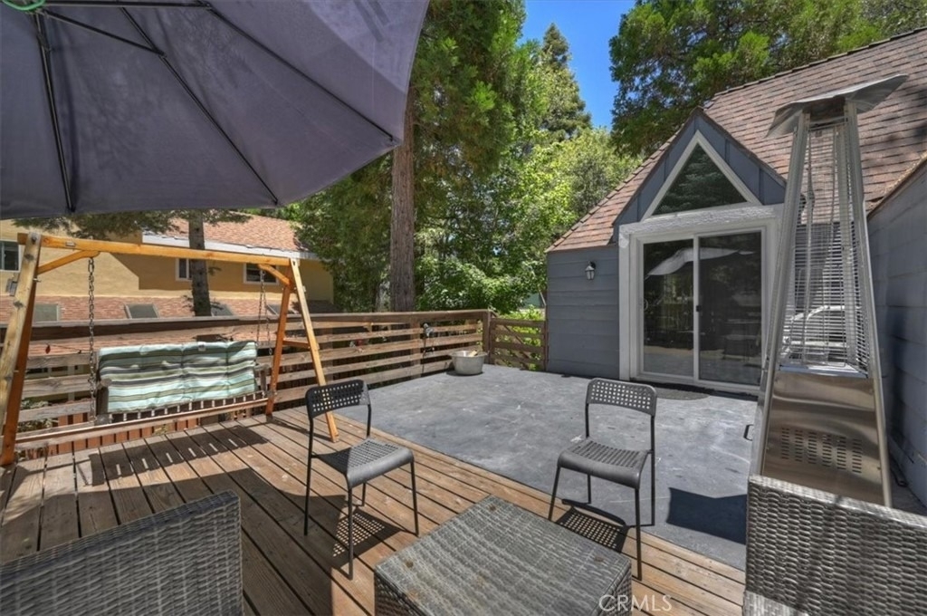 311 Hemlock - Photo 23