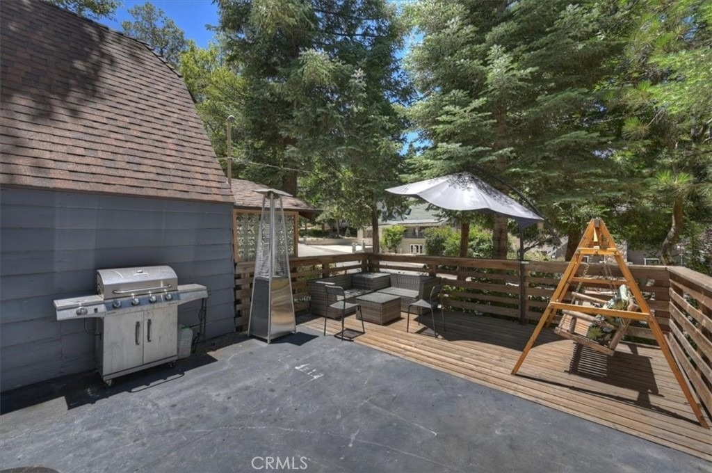 311 Hemlock - Photo 21