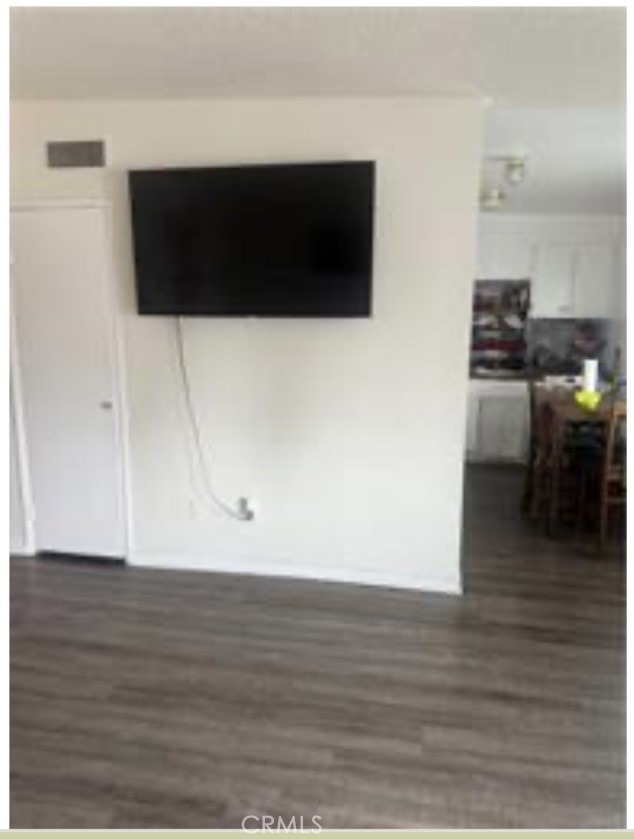 1094 N Verde Avenue - Photo 3