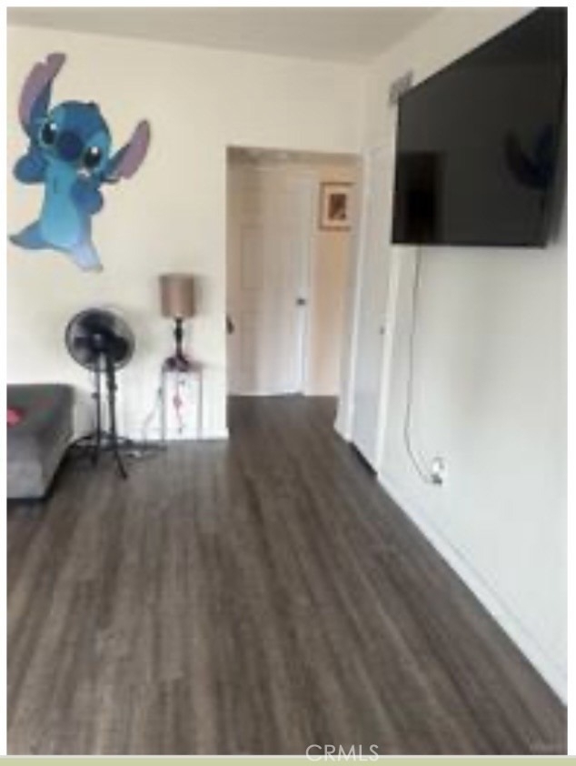 1094 N Verde Avenue - Photo 2