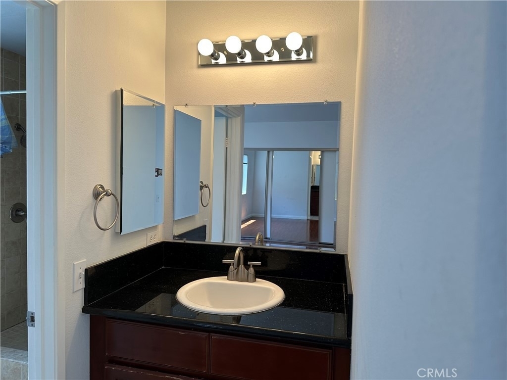 14748 Moon Crest - Photo 13