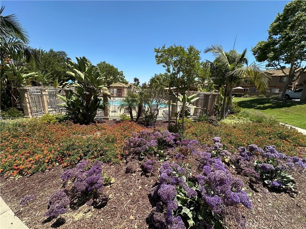 14748 Moon Crest - Photo 32