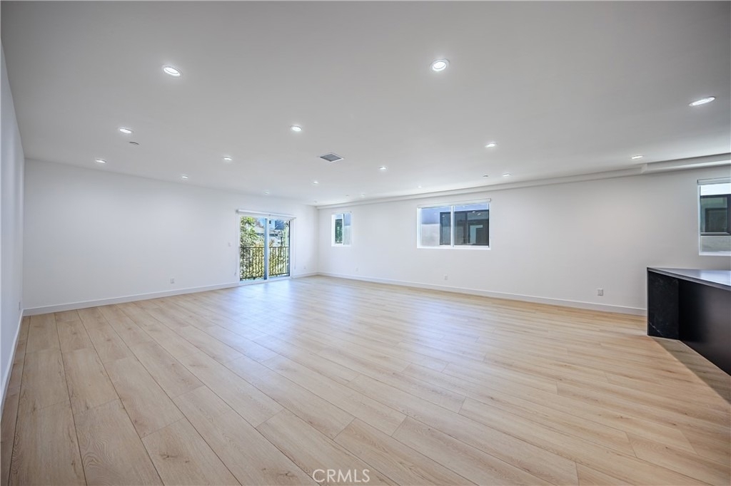 1021 S. Citrus Avenue - Photo 10