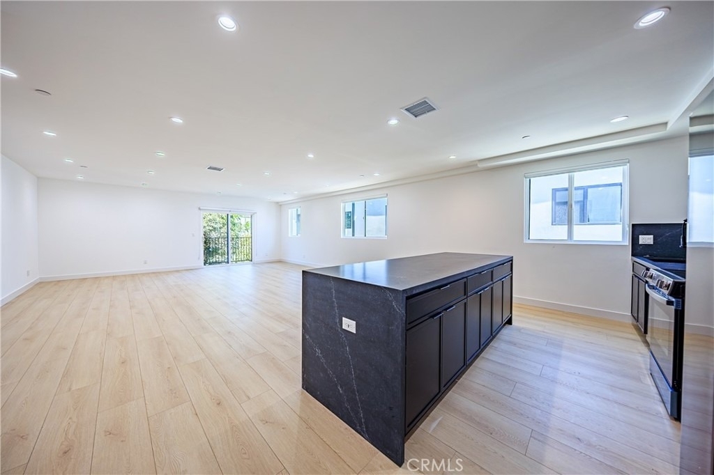 1021 S. Citrus Avenue - Photo 16